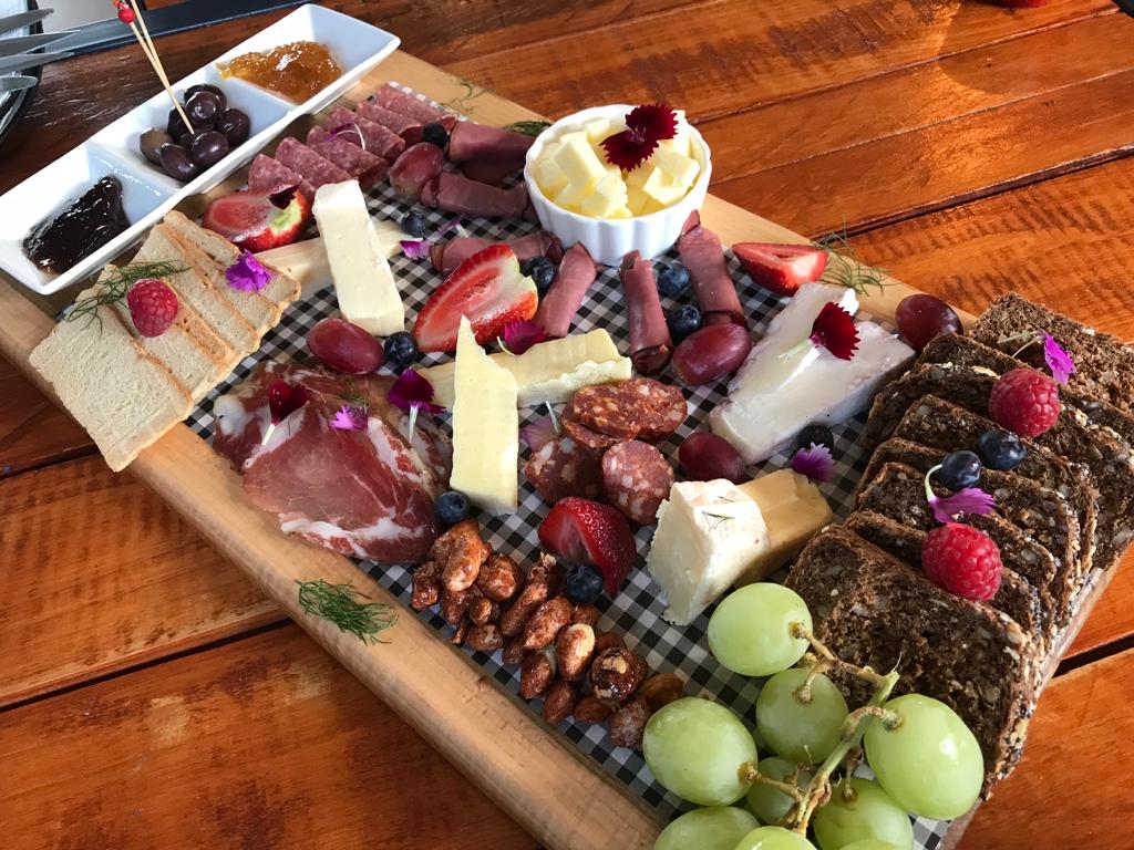 Cold meats and nibbles